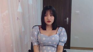 Jade_Agnes nude pussy closeups on cam for live sex video chat