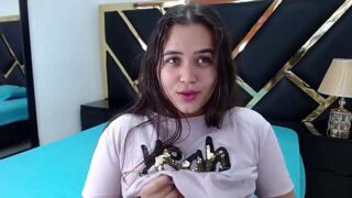Jeimywish nude pussy closeups on cam for live sex video chat