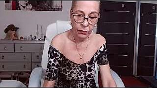 JustMeSofia nude pussy closeups on cam for live sex video chat