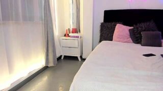 karlye_ nude pussy closeups on cam for live sex video chat