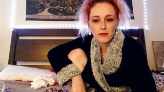 Karmalita-fox nude pussy closeups on cam for live sex video chat