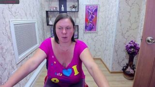 KellyPerfection nude pussy closeups on cam for live sex video chat