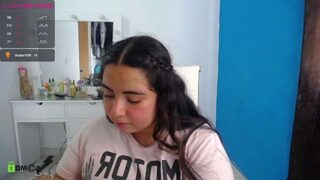 Kimmykat019 nude pussy closeups on cam for live sex video chat