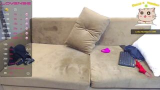 Kira__01 nude pussy closeups on cam for live sex video chat