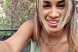KirstieVegas nude pussy closeups on cam for live sex video chat
