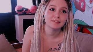 Koraxlens nude before cam – live sex chat