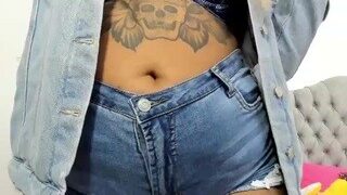 Kriss nude before cam – live sex chat