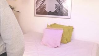 Lady-brownn nude before cam – live sex chat