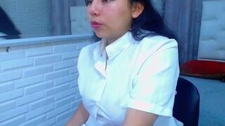 Laiila-sweet nude before cam – live sex chat