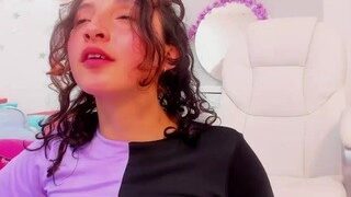 Larygh nude before cam – live sex chat
