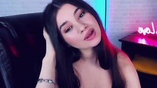 Liluis nude before cam – live sex chat