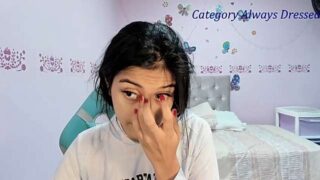 Lisy_Adorable nude pussy closeups on cam for live sex video chat