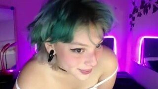 Little-daisy nude before cam – live sex chat