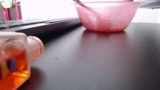 Lola_x69x nude pussy closeups on cam for live sex video chat