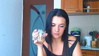 LoreneCute1 nude pussy closeups on cam for live sex video chat