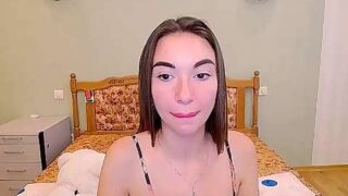 Lucky_Unicorn_ nude pussy closeups on cam for live sex video chat
