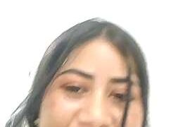 Magdalene_ nude pussy closeups on cam for live sex video chat