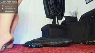 MaraHot69 nude pussy closeups on cam for live sex video chat