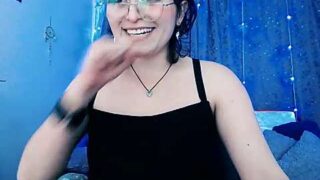 marcelineu_u nude pussy closeups on cam for live sex video chat
