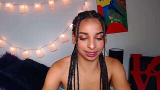 marel_blu nude pussy closeups on cam for live sex video chat