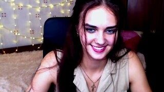 Mari-Bell nude before cam – live sex chat