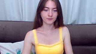 MaryMacey nude pussy closeups on cam for live sex video chat
