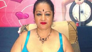 matureindian nude pussy closeups on cam for live sex video chat
