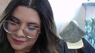 megancruz1 nude pussy closeups on cam for live sex video chat