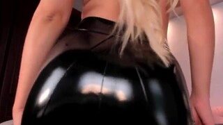 Meganscottx nude before cam – live sex chat