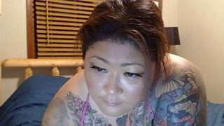 Megumi81 nude pussy closeups on cam for live sex video chat