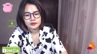 Melody_hanni nude pussy closeups on cam for live sex video chat