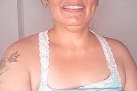 Milf_Aphrodite nude pussy closeups on cam for live sex video chat