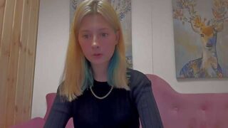 millavinkki nude pussy closeups on cam for live sex video chat