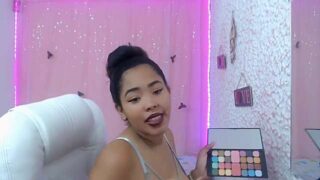 miranda20_ nude pussy closeups on cam for live sex video chat