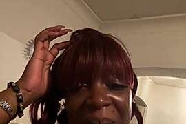 MochaMonroe nude pussy closeups on cam for live sex video chat