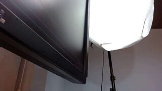 Mohanasweet nude pussy closeups on cam for live sex video chat