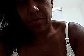 Molly_Newman nude pussy closeups on cam for live sex video chat