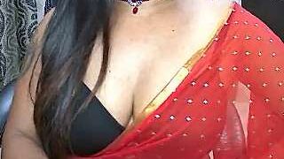 MysteriousMaya nude pussy closeups on cam for live sex video chat