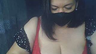 Nacemilla nude pussy closeups on cam for live sex video chat