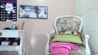 Nia_alana_ nude pussy closeups on cam for live sex video chat
