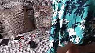 NINA_RICHI nude pussy closeups on cam for live sex video chat