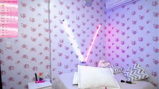 nishanaughty_ nude pussy closeups on cam for live sex video chat