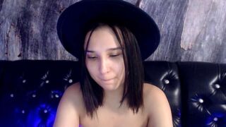 OceanSirenes nude pussy closeups on cam for live sex video chat