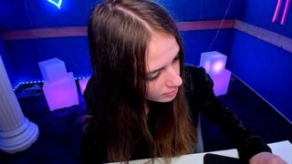 OliviaxGrey nude pussy closeups on cam for live sex video chat