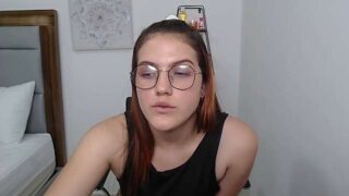 pandora_red_ nude pussy closeups on cam for live sex video chat