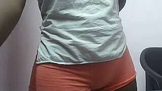 Priya_Kashyap nude pussy closeups on cam for live sex video chat