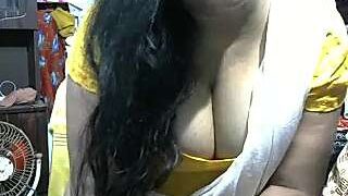 PUJA4YOU nude pussy closeups on cam for live sex video chat