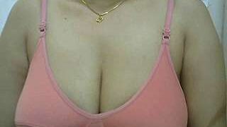 queenofmumbairuby nude pussy closeups on cam for live sex video chat