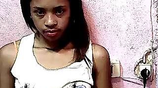 RedBullLove nude pussy closeups on cam for live sex video chat