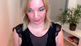 Reganlovely nude before cam – live sex chat